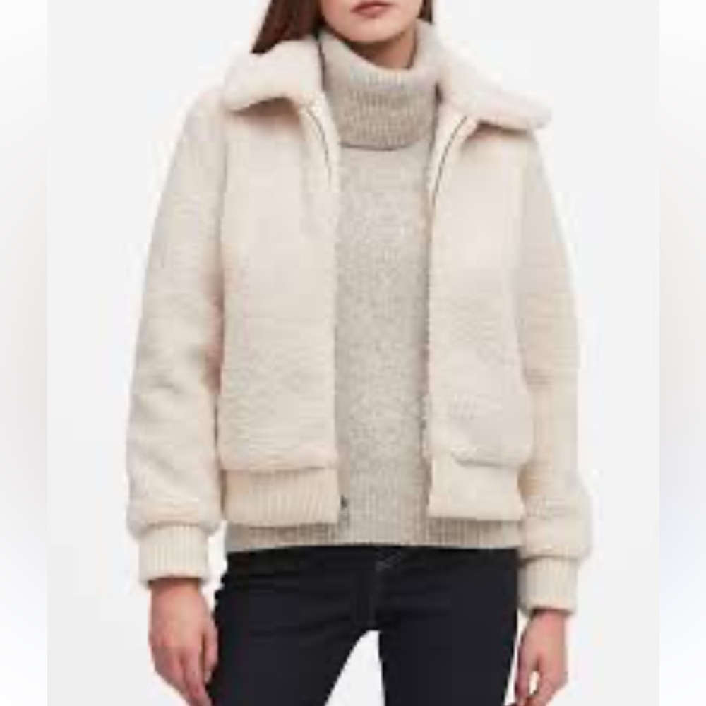 BANANA REPUBLIC SHERPA BOMBER JACKET, SIZE LARGE